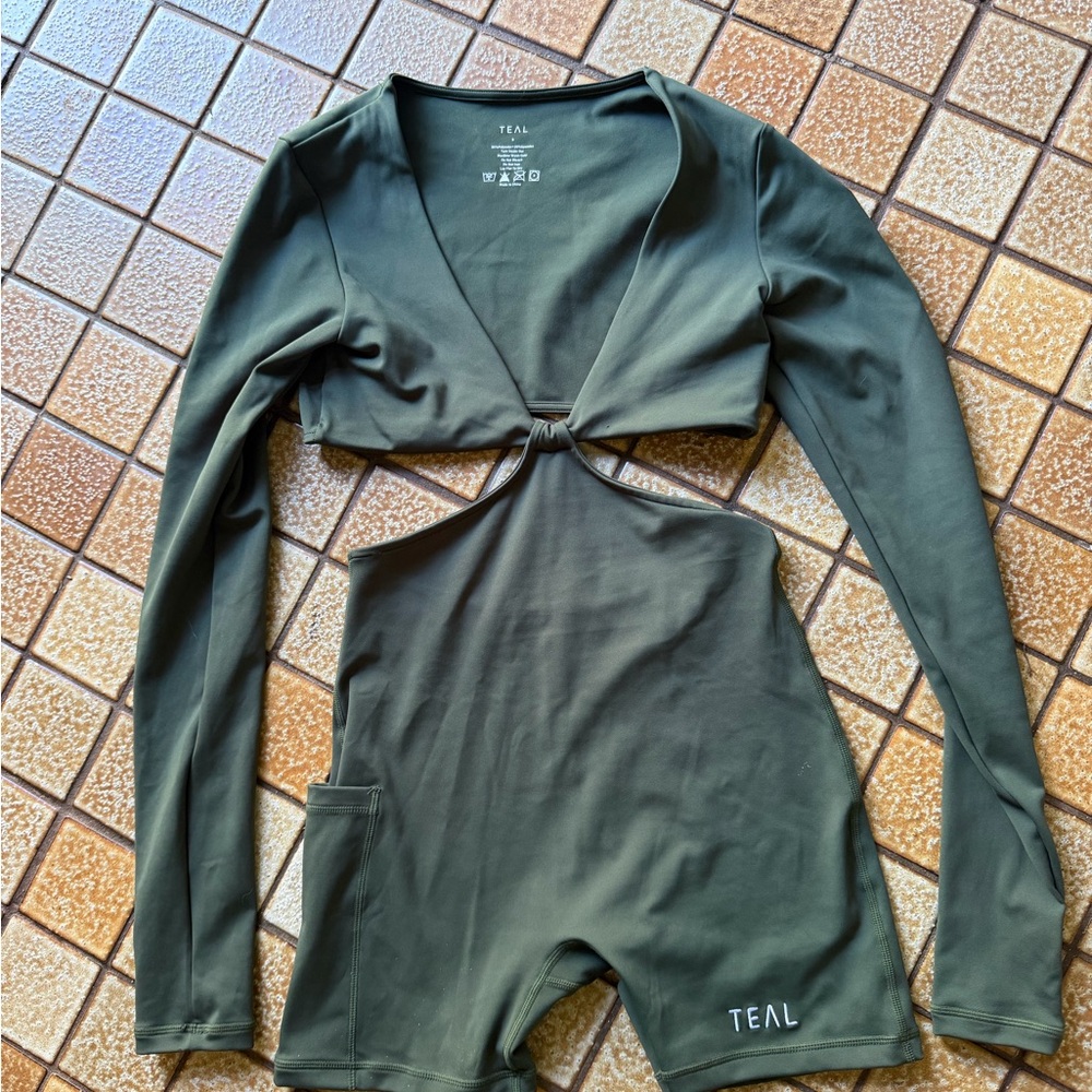 NWOT Teal Olive Green Cutout Long-Sleeve Bodysuit